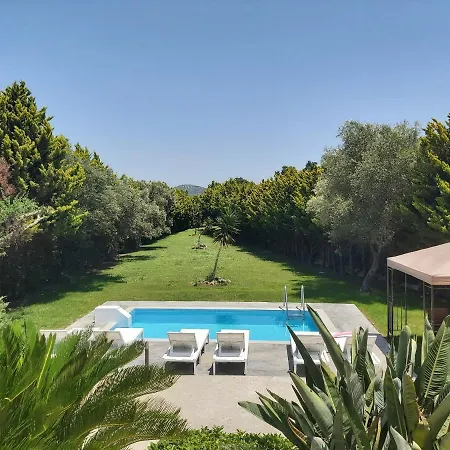 Emma's Luxury Villa Pastida