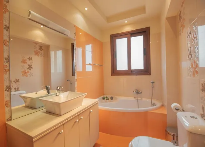 Emma's Luxury Villa Pastida