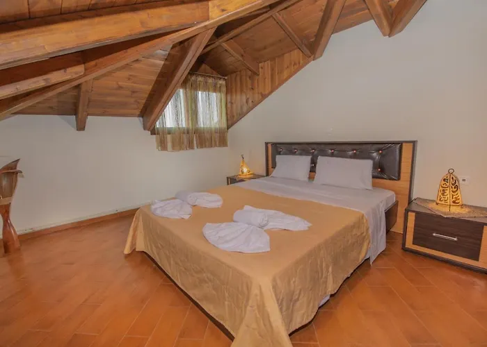 Villa Emma's Luxury Pastida