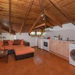 Emma's Luxury Villa