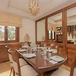 Emma's Luxury * Pastida