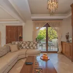 Emma's Luxury Villa *