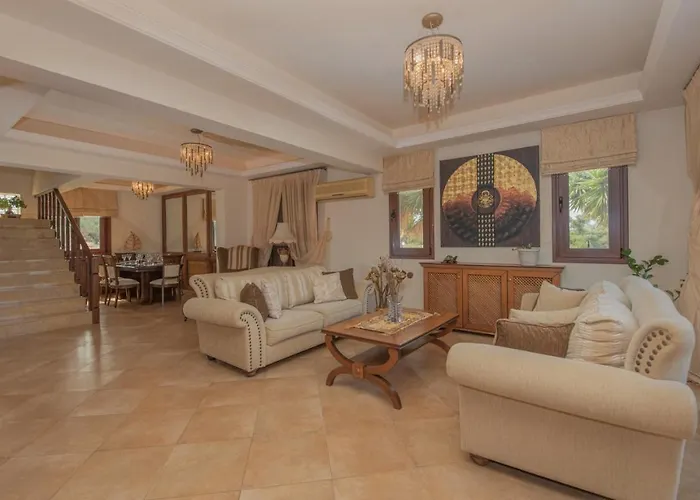 فيلة Emma's Luxury *