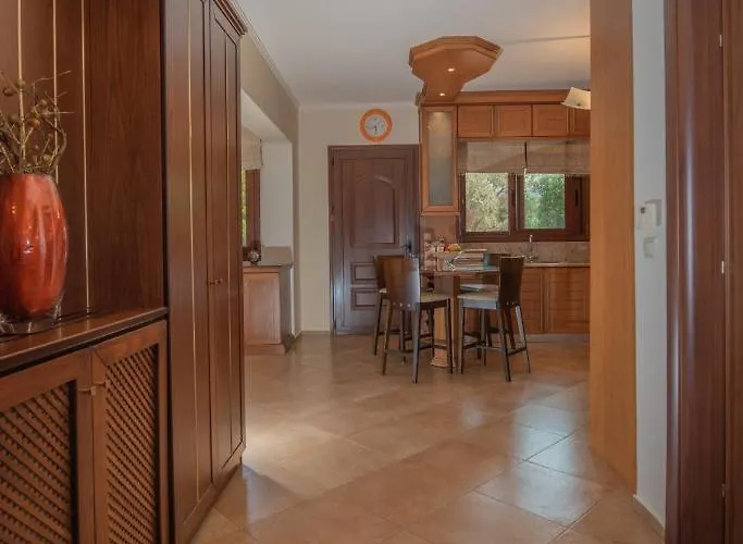 فيلة Emma's Luxury *